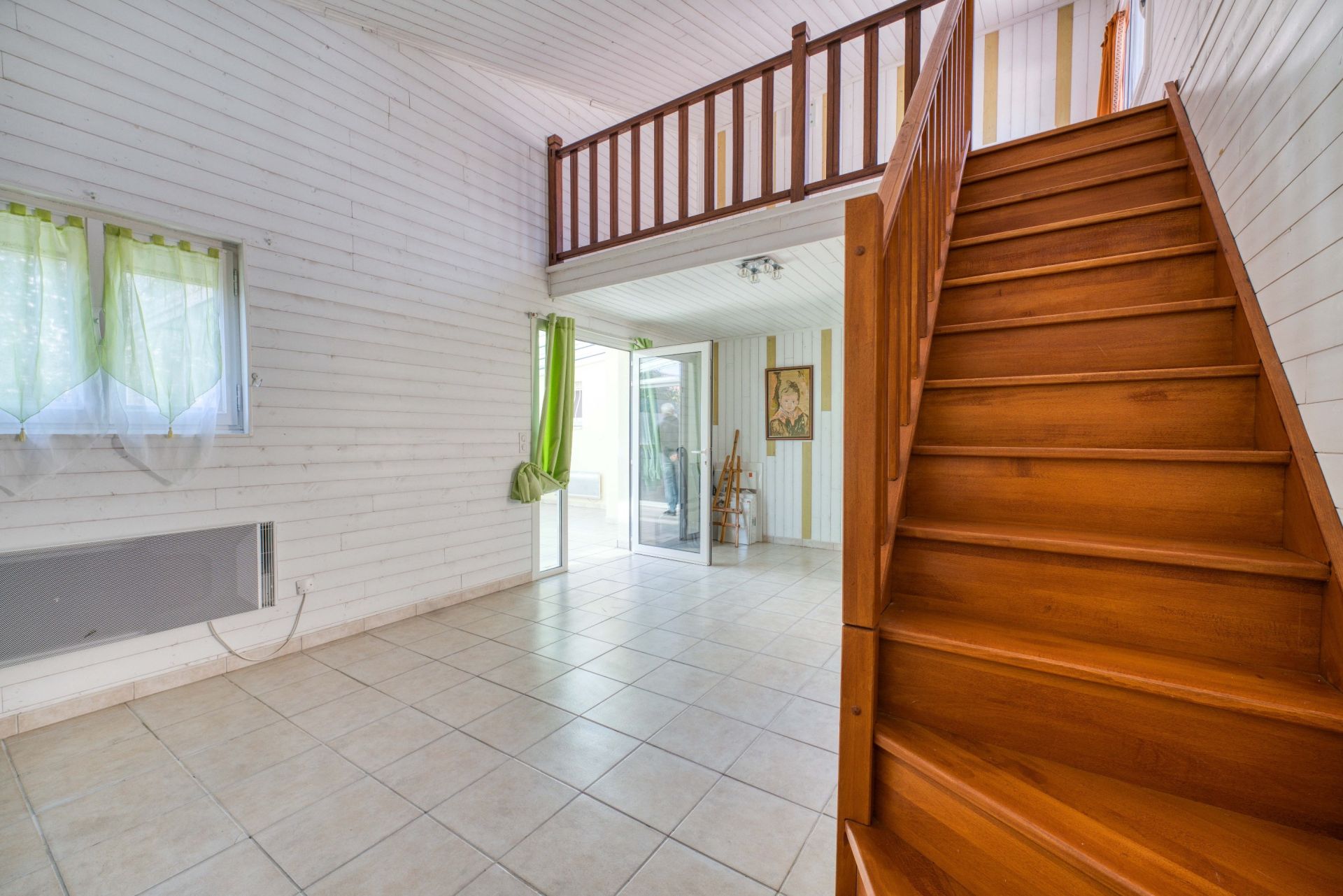 house 8 Rooms for sale on LE CHATEAU D OLERON (17480)