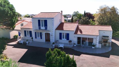 Vente Maison Le Château-d'Oléron 12&nbsp;Pièces 302&nbsp;m²