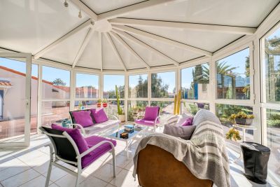 Sale House Le Château-d'Oléron 8 Rooms 300 m²