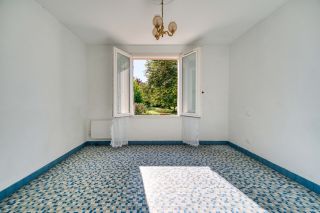 maison 12 Pièces en vente sur LE CHATEAU D OLERON (17480)