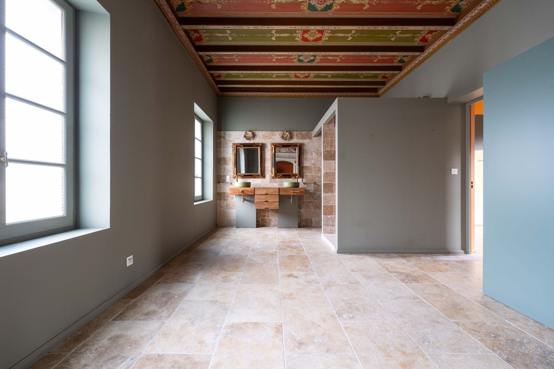 maison 7 Pièces en vente sur ST JEAN D ANGELY (17400)