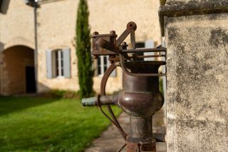 maison 7 Pièces en vente sur ST JEAN D ANGELY (17400)
