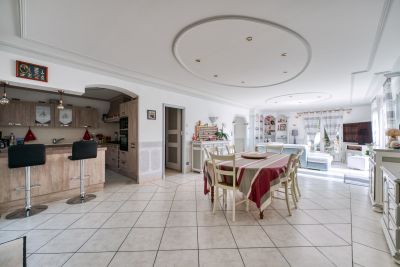 Vente Maison Saint-Pierre-d'Oléron 6&nbsp;Pièces 138&nbsp;m²