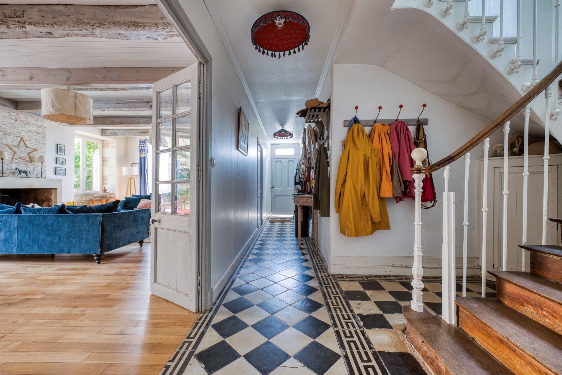 house 16 Rooms for sale on ST DENIS D OLERON (17650)