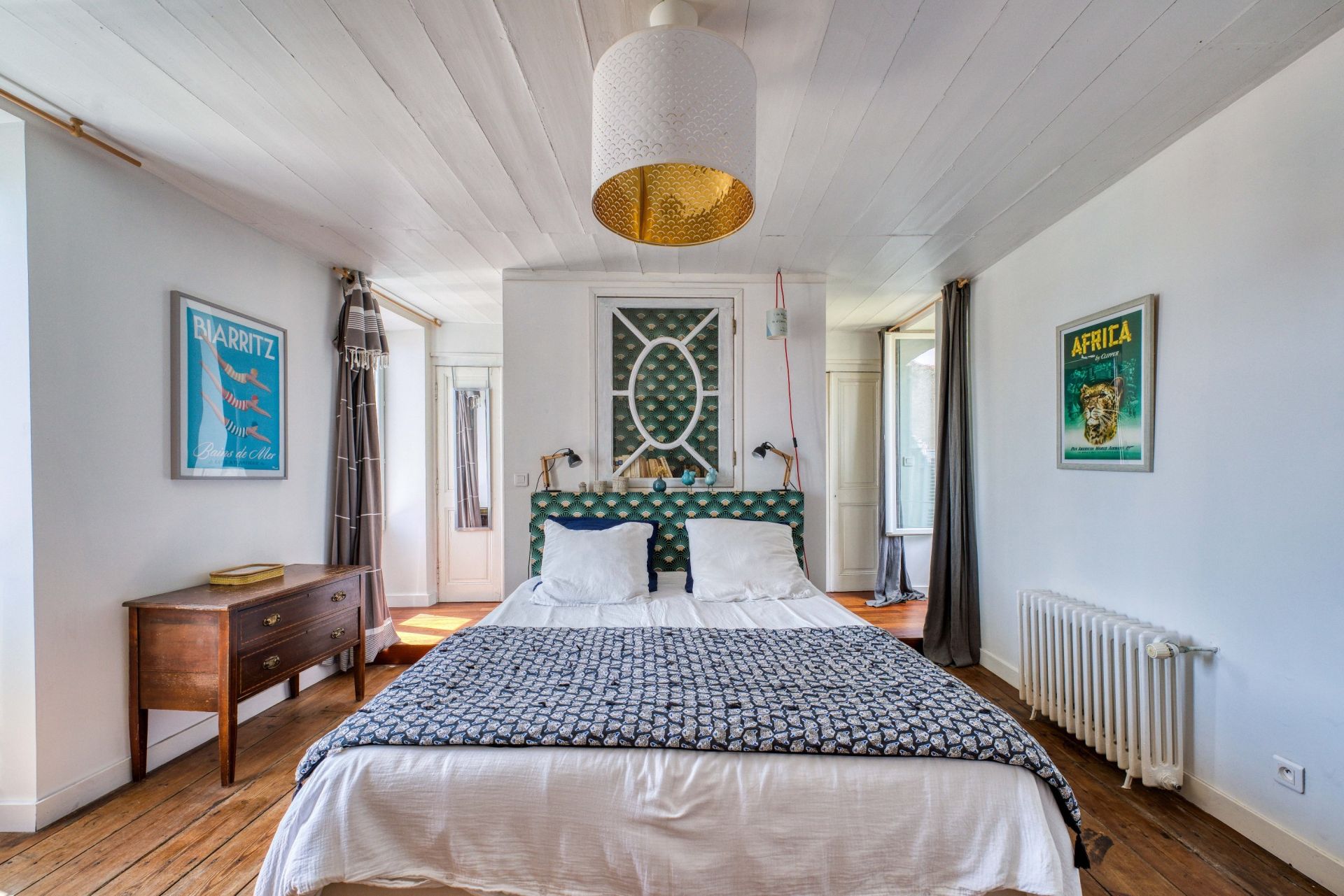 house 16 Rooms for sale on ST DENIS D OLERON (17650)