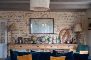 house 16 Rooms for sale on ST DENIS D OLERON (17650)