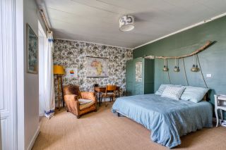 house 16 Rooms for sale on ST DENIS D OLERON (17650)