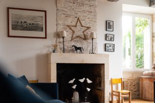 house 16 Rooms for sale on ST DENIS D OLERON (17650)