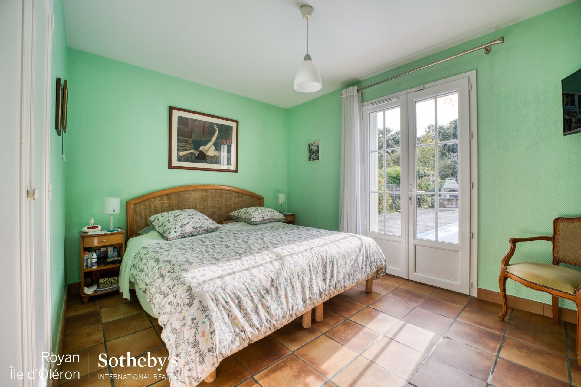 house 7 Rooms for sale on LE GRAND VILLAGE PLAGE (17370)