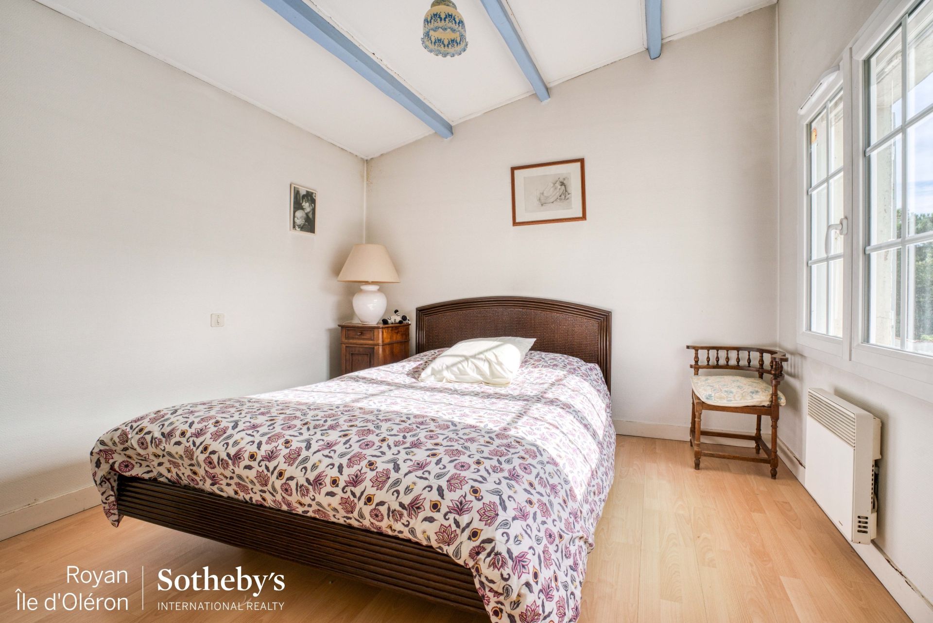 house 7 Rooms for sale on LE GRAND VILLAGE PLAGE (17370)