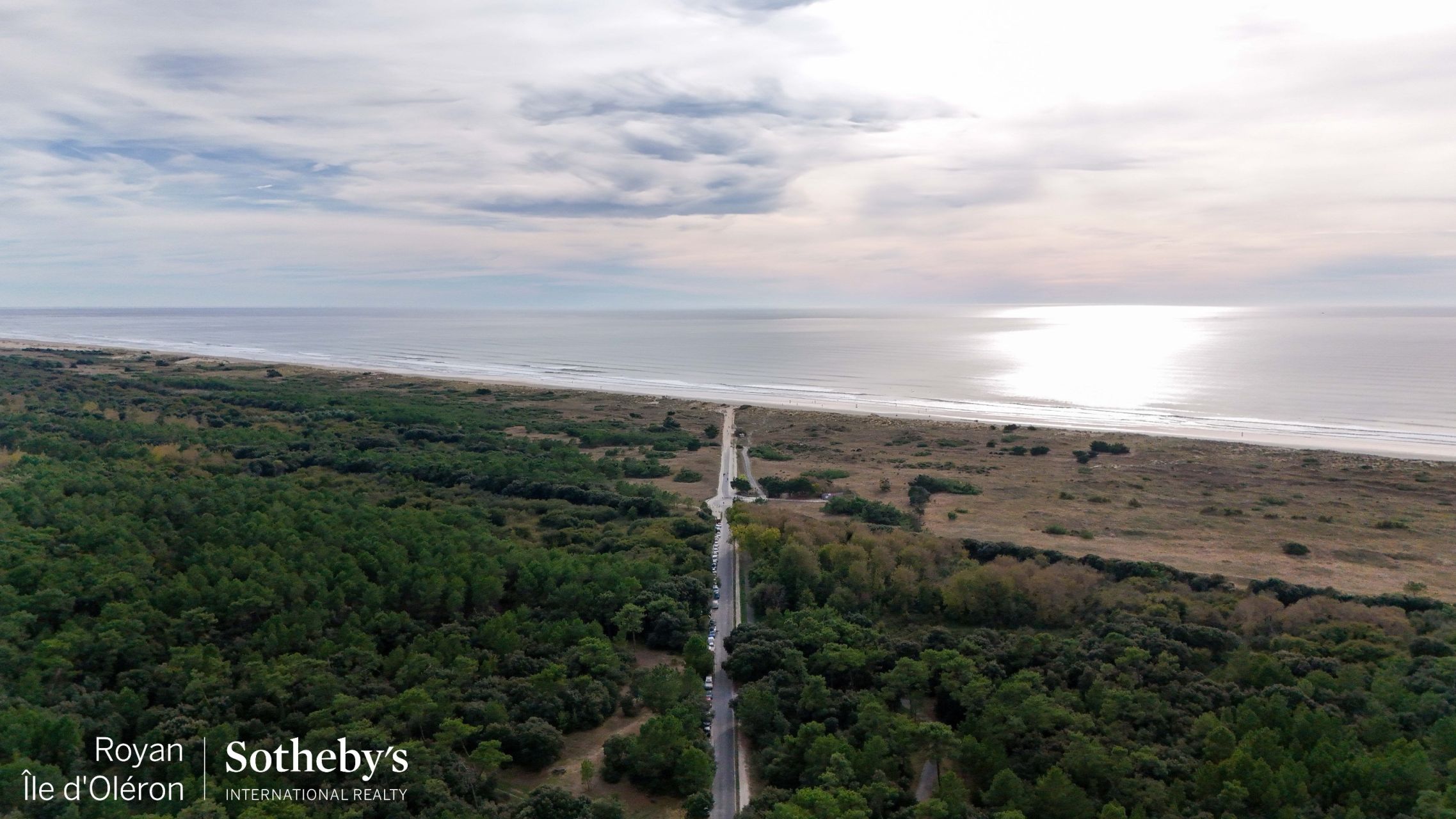 house 7 Rooms for sale on LE GRAND VILLAGE PLAGE (17370)