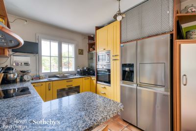 Sale House Le Grand-Village-Plage 7 Rooms 170 m²