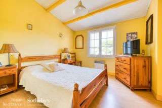 house 7 Rooms for sale on LE GRAND VILLAGE PLAGE (17370)