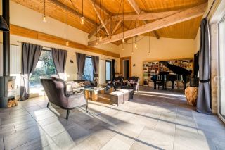 house 12 Rooms for sale on MEURSAC (17120)