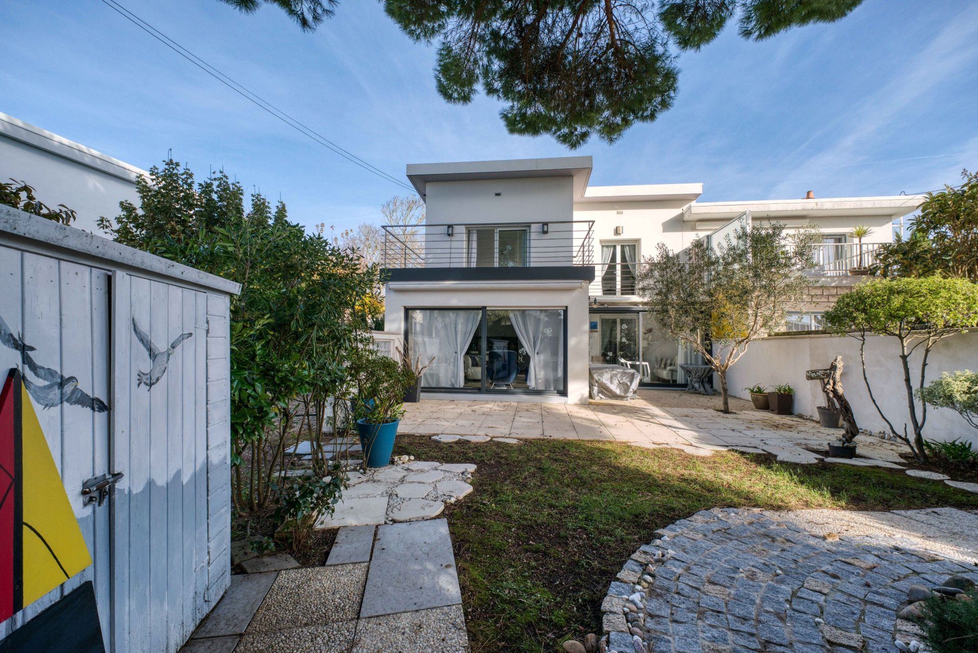 house 6 Rooms for sale on ROYAN (17200)