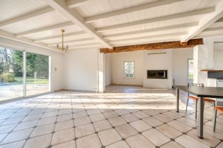 house 5 Rooms for sale on BREUILLET (17920)