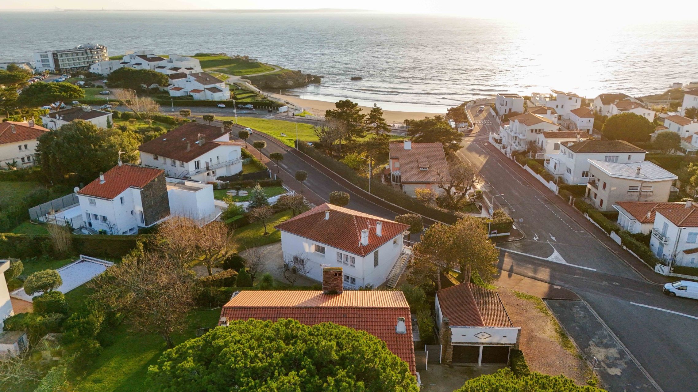 house 7 Rooms for sale on ROYAN (17200)