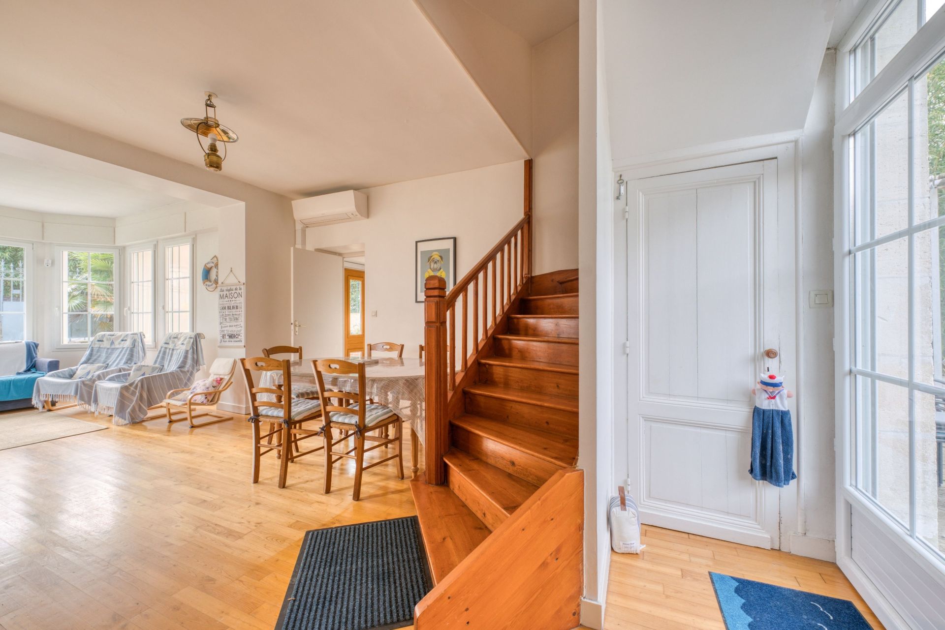 house 5 Rooms for sale on ROYAN (17200)