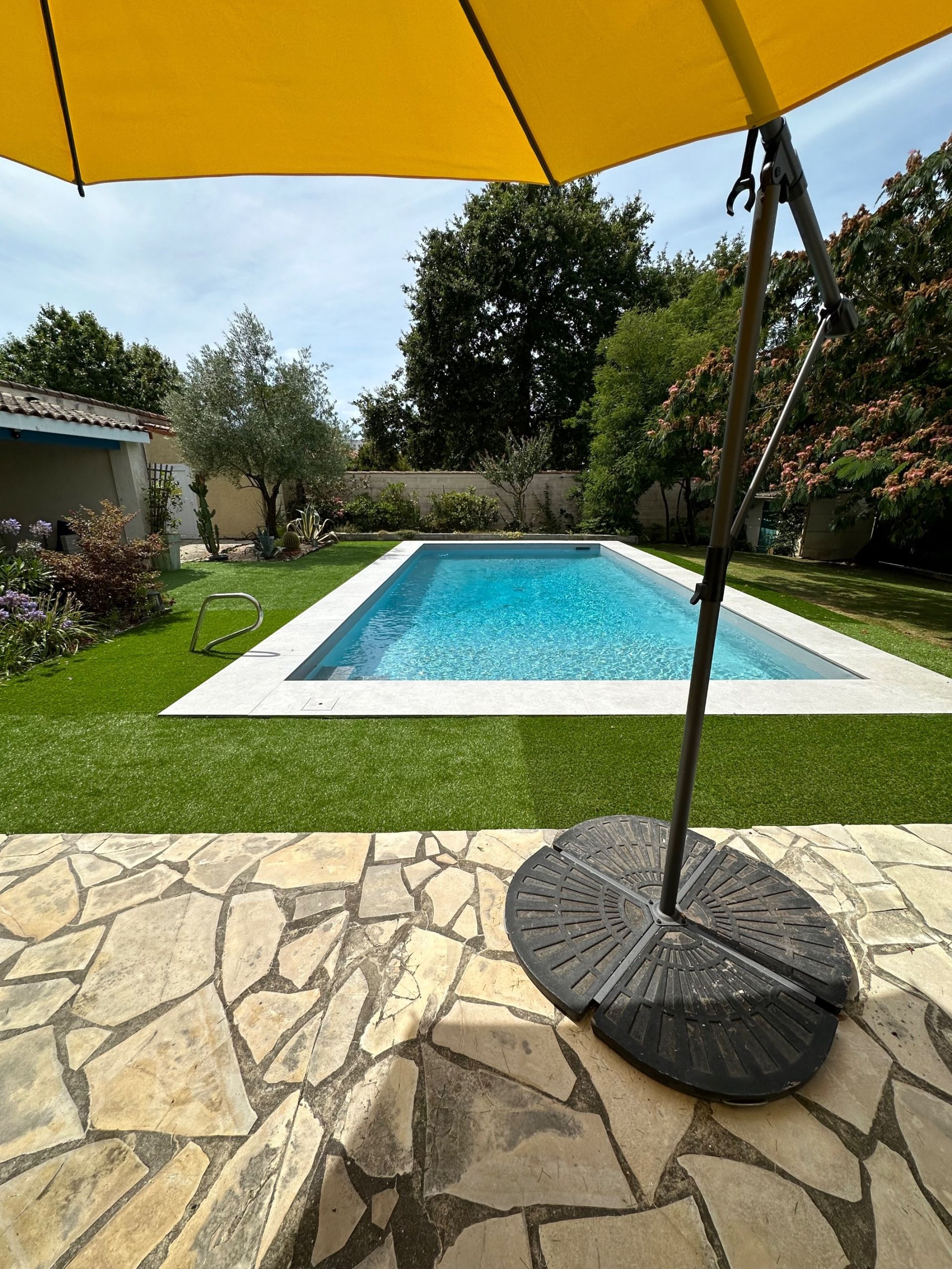 house 7 Rooms for sale on ROYAN (17200)