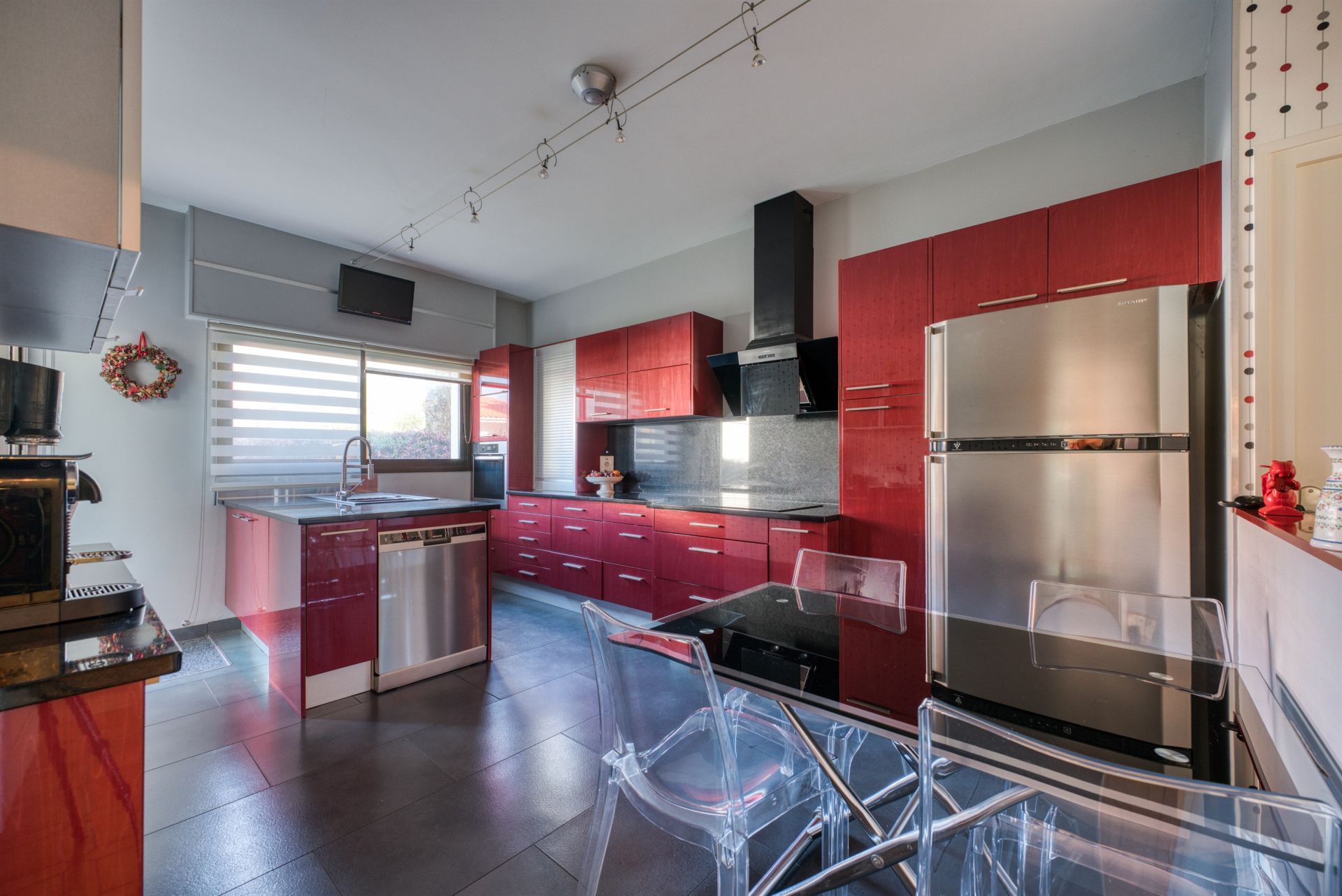 house 7 Rooms for sale on ROYAN (17200)