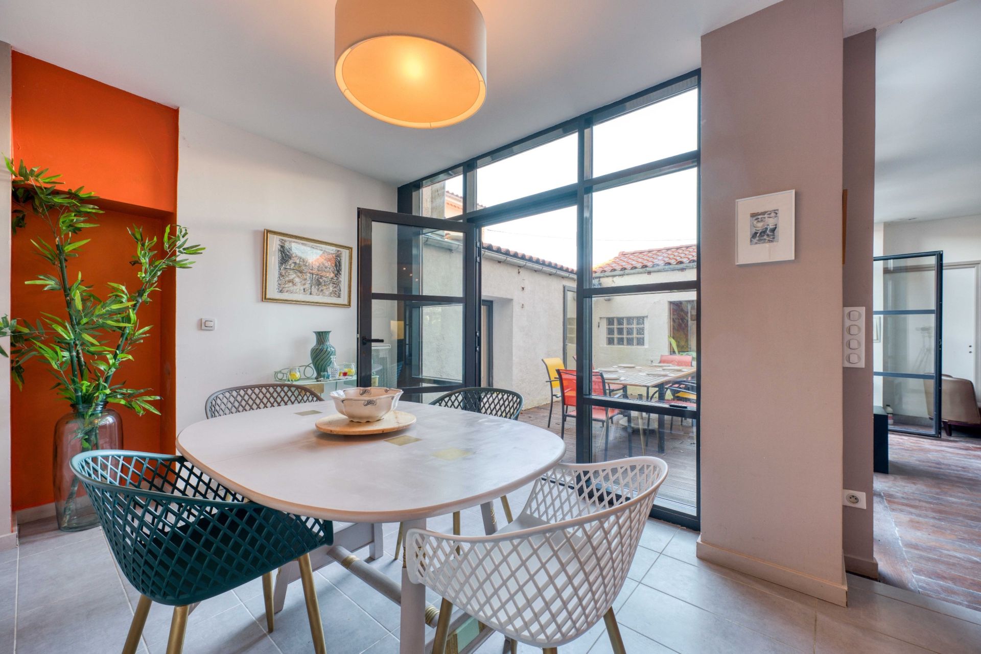 house 12 Rooms for sale on ROYAN (17200)