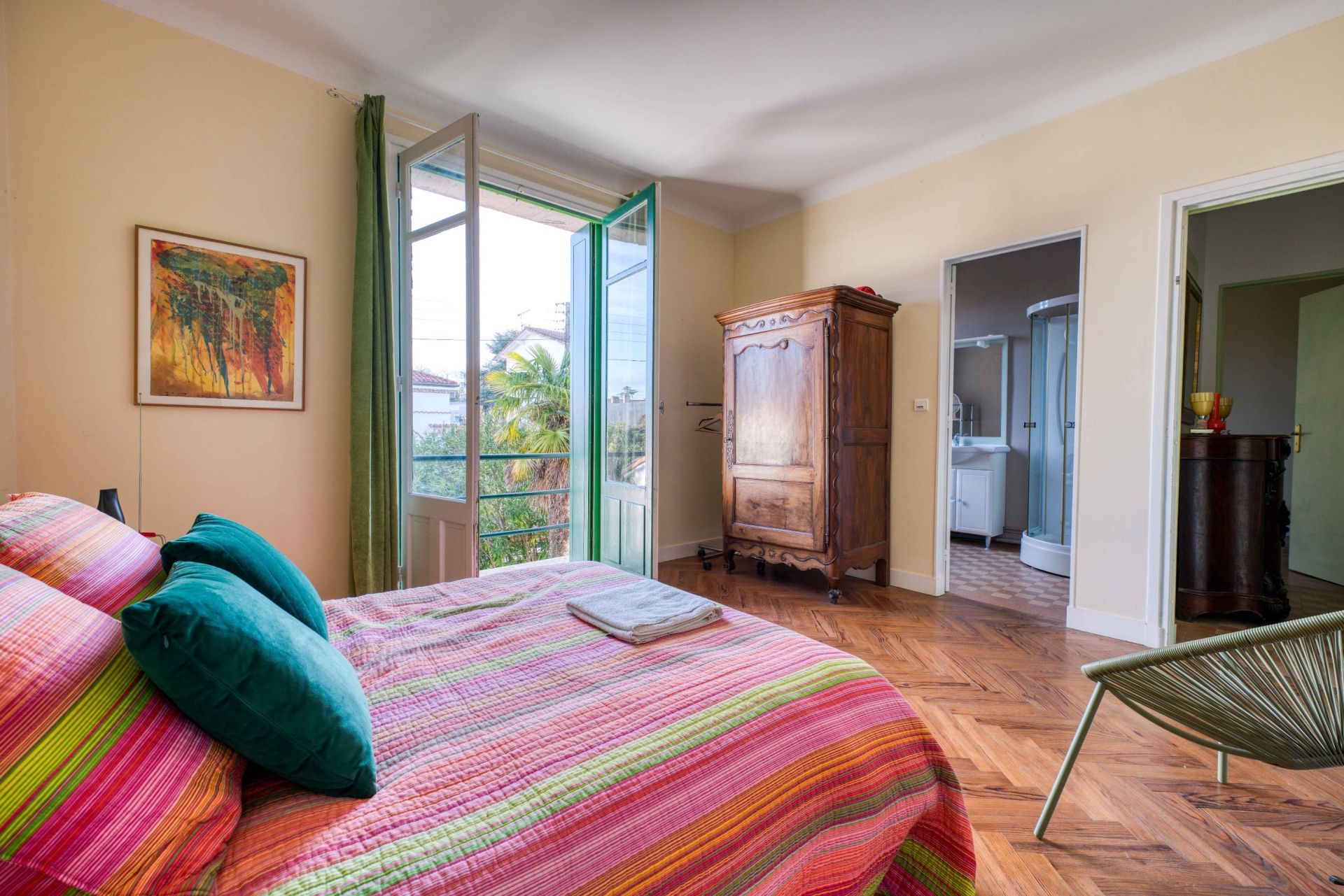 house 12 Rooms for sale on ROYAN (17200)