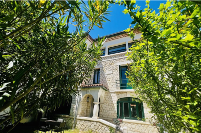 Vente Maison Royan 12&nbsp;Pièces 333&nbsp;m²