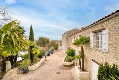 moulin 17 Pièces en vente sur LE GUA (17600) Vente Moulin Le Gua 17 Pièces 693 m²