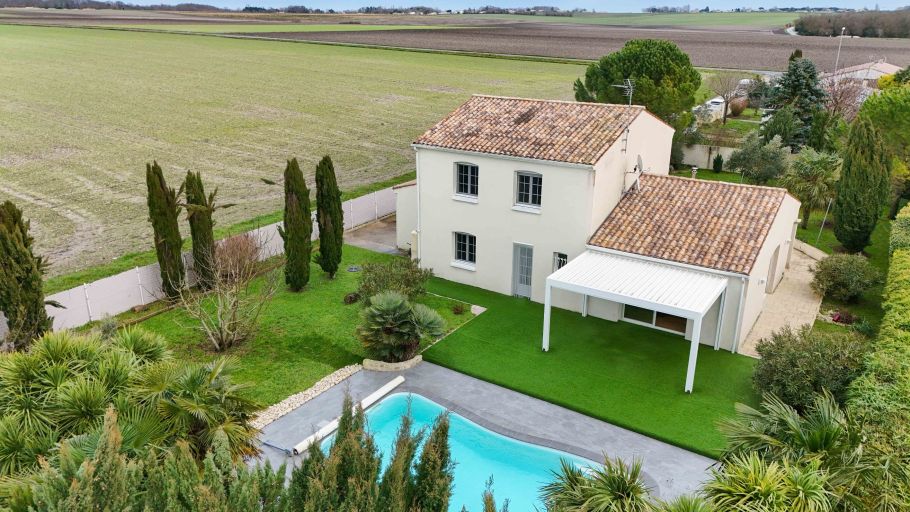 maison 6 Pièces en vente sur MEDIS (17600)