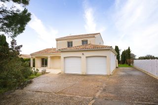 house 6 Rooms for sale on MEDIS (17600)