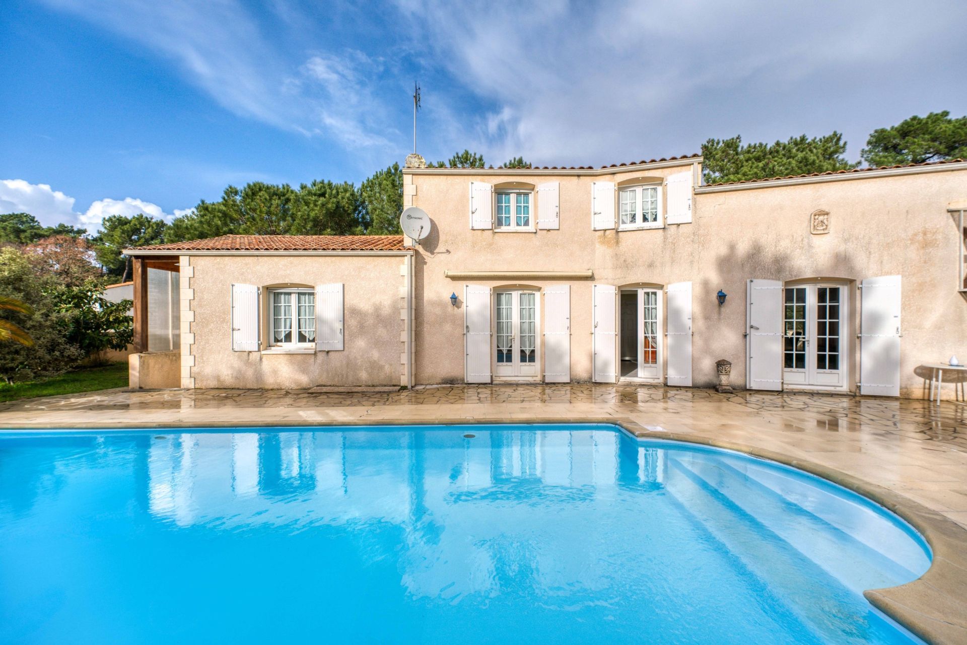 house 5 Rooms for sale on ST TROJAN LES BAINS (17370)