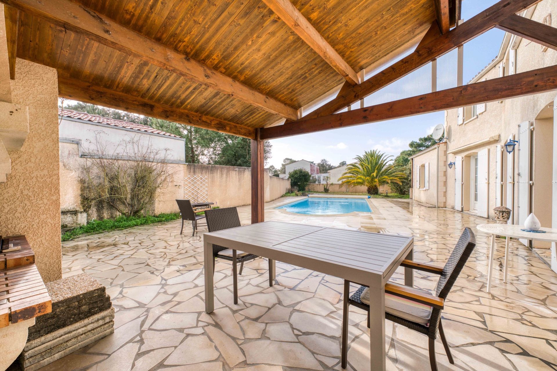 house 5 Rooms for sale on ST TROJAN LES BAINS (17370)