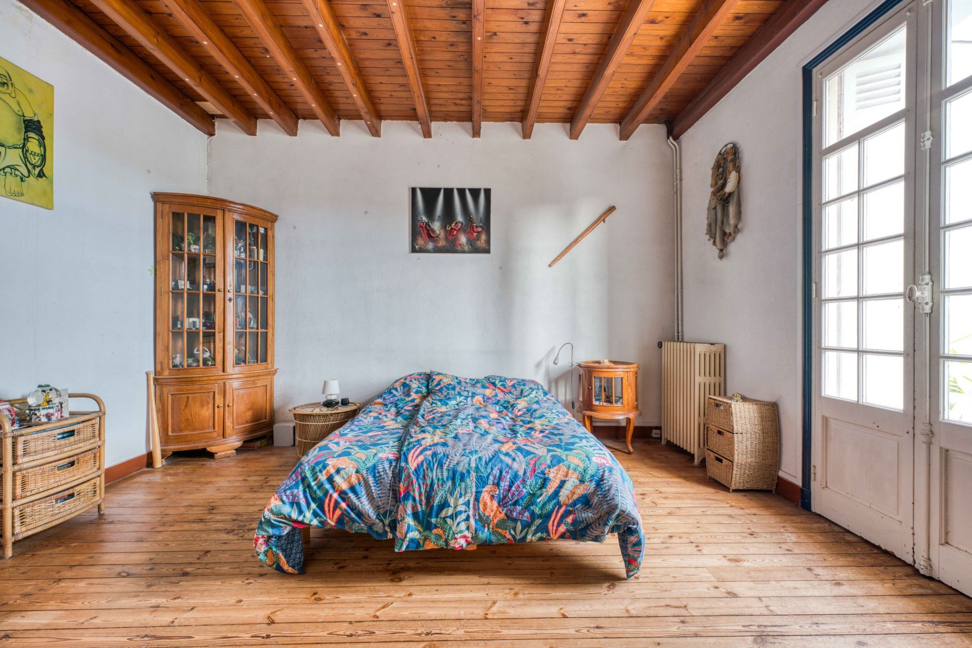 house 9 Rooms for sale on ST GEORGES DE DIDONNE (17110)