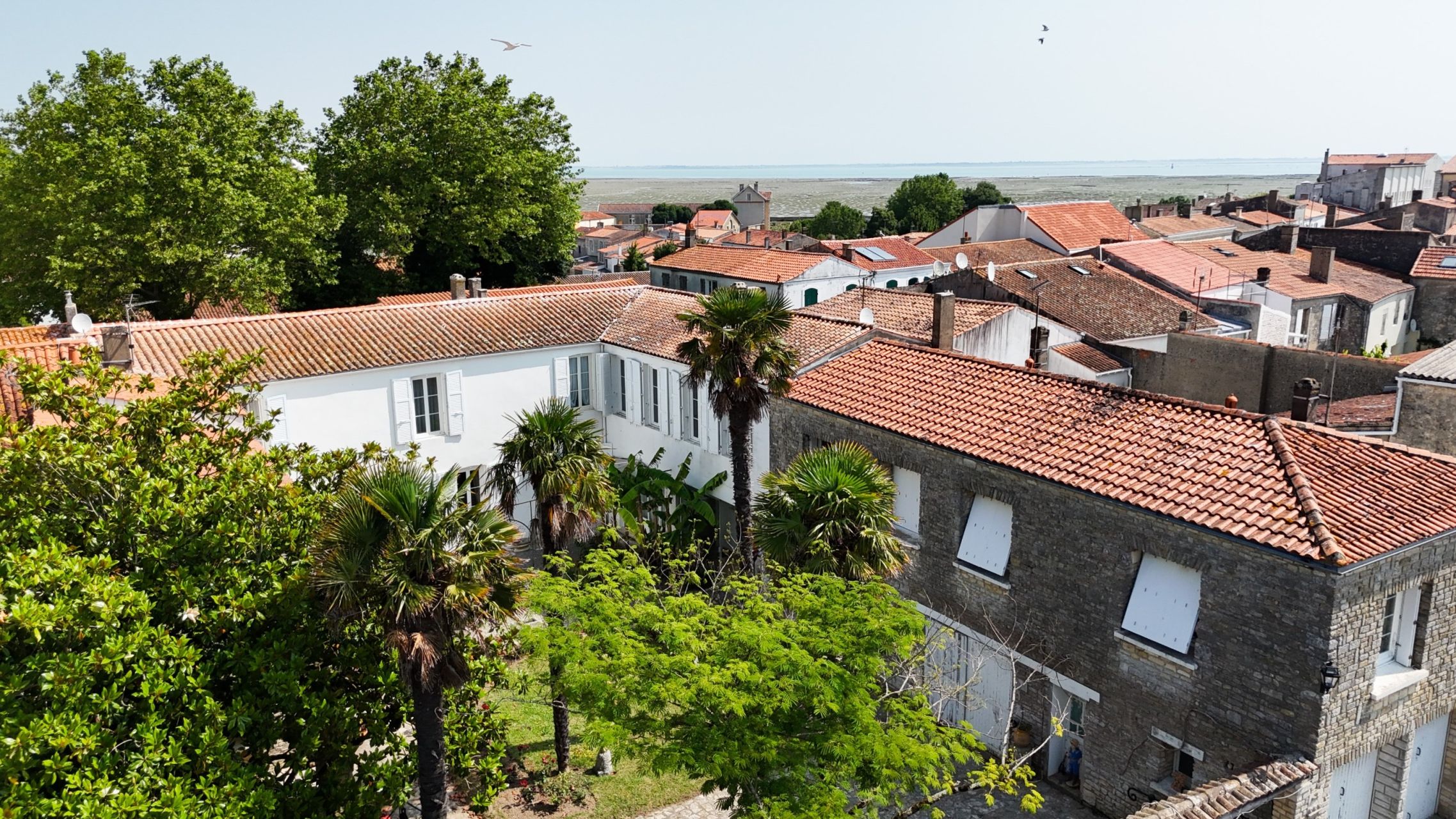 maison 18 Pièces en vente sur LE CHATEAU D OLERON (17480)
