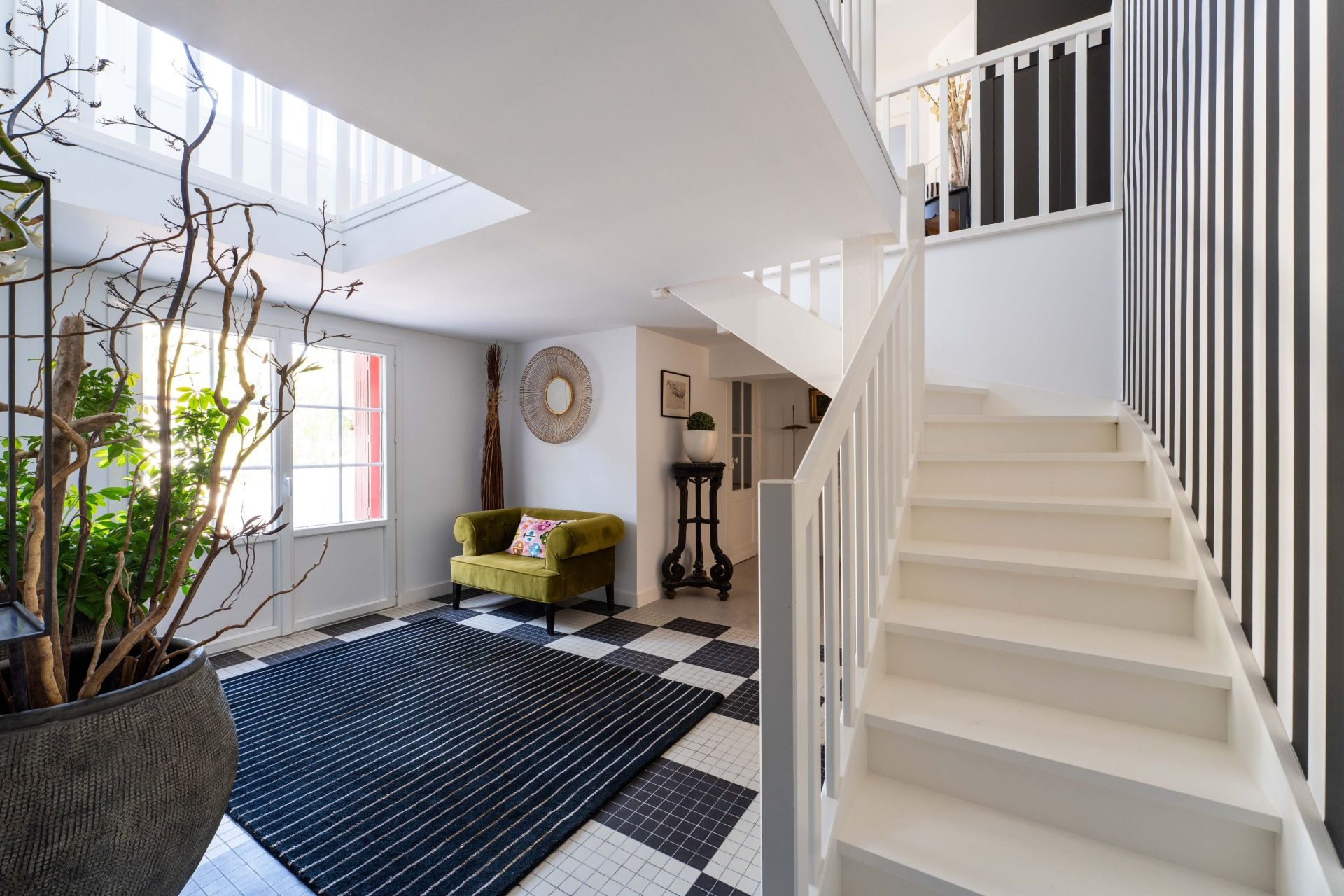 house 7 Rooms for sale on ST GEORGES DE DIDONNE (17110)