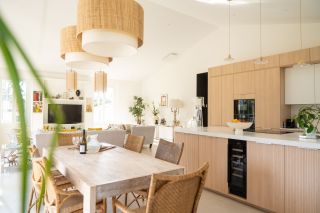 house 7 Rooms for sale on ST GEORGES DE DIDONNE (17110)