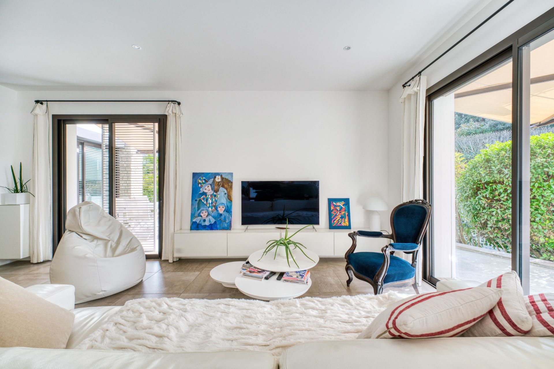 apartment 4 Rooms for sale on ROYAN (17200)