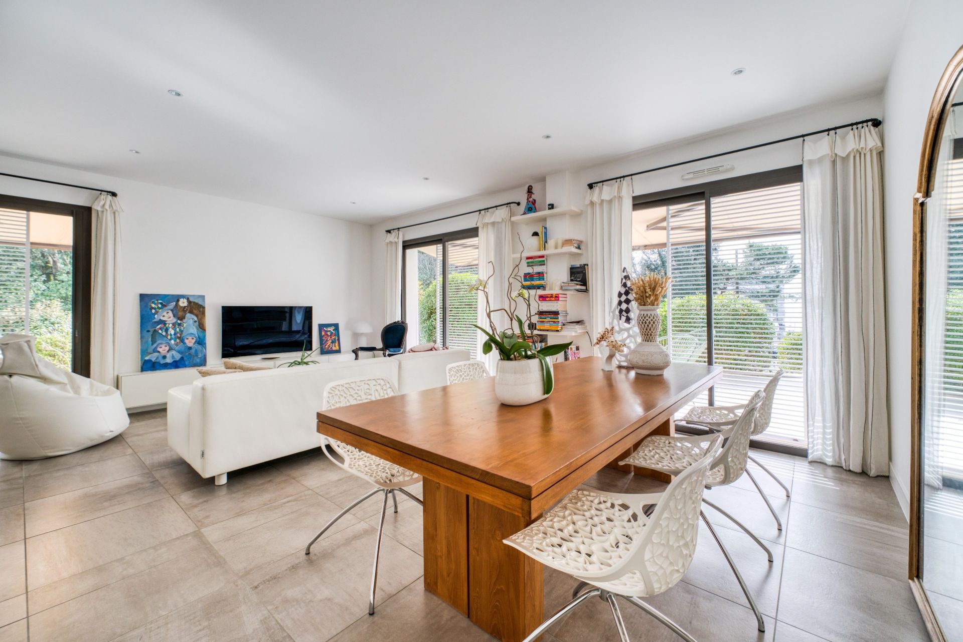 apartment 4 Rooms for sale on ROYAN (17200)