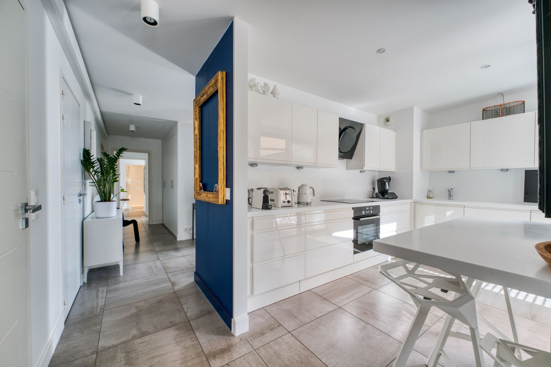 apartment 4 Rooms for sale on ROYAN (17200)