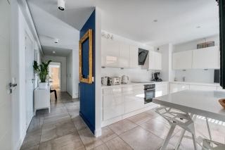 apartment 4 Rooms for sale on ROYAN (17200)