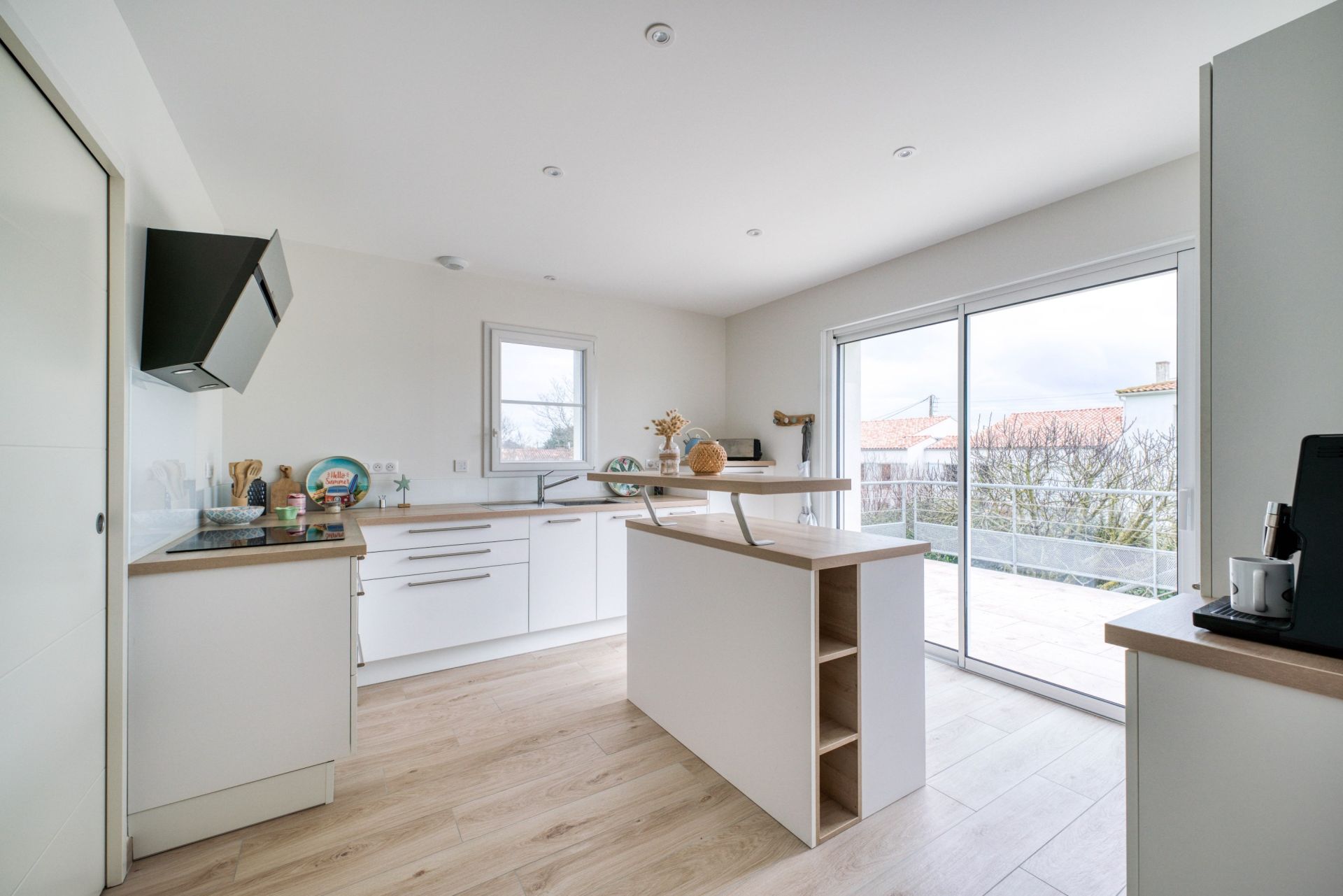 house 5 Rooms for sale on LA COTINIERE (17310)