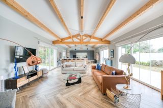 house 8 Rooms for sale on ST GEORGES D OLERON (17190)