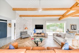 house 8 Rooms for sale on ST GEORGES D OLERON (17190)