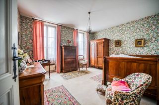 maison 12 Pièces en vente sur ST PIERRE D OLERON (17310)