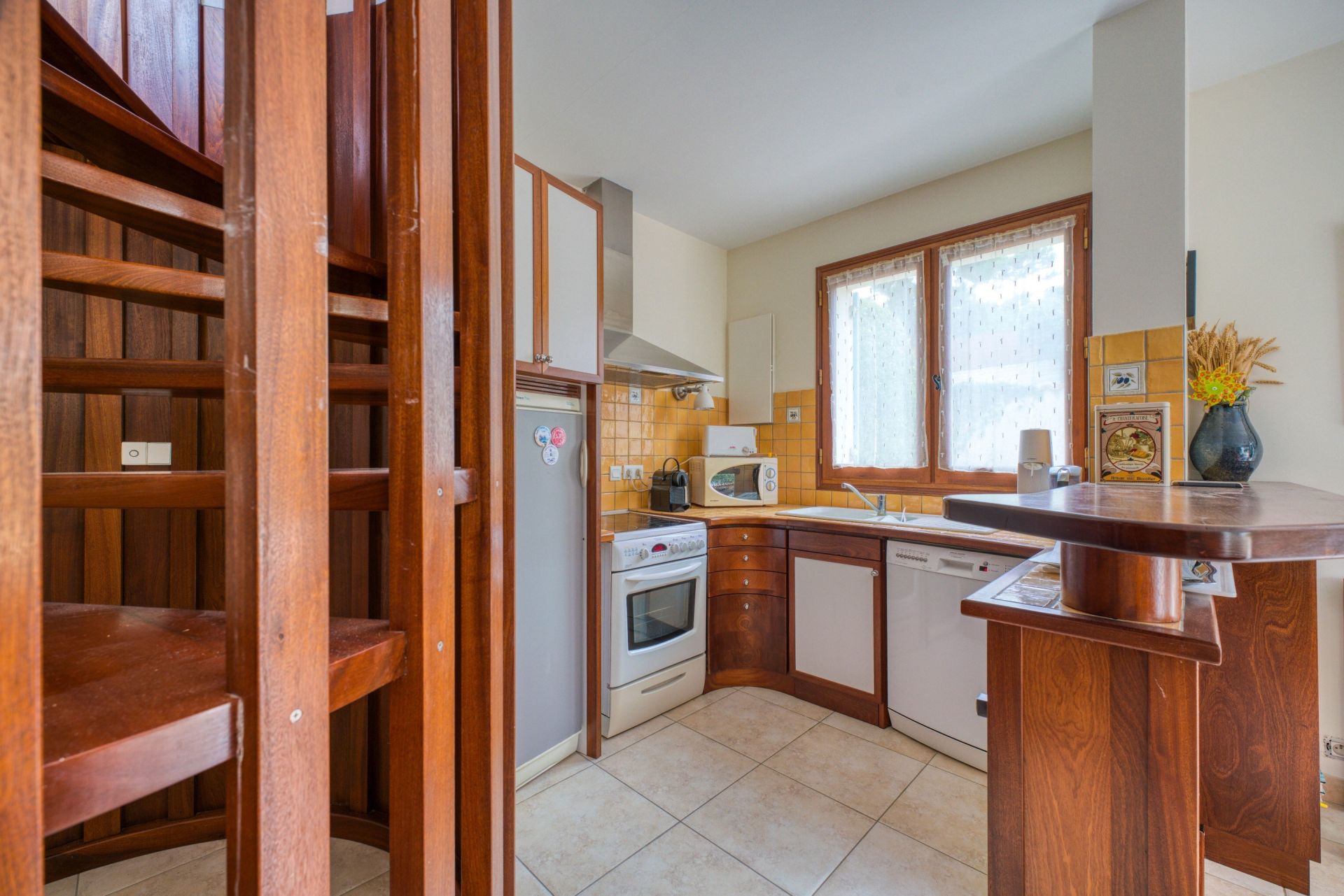 maison 9 Pièces en vente sur ST PALAIS SUR MER (17420)