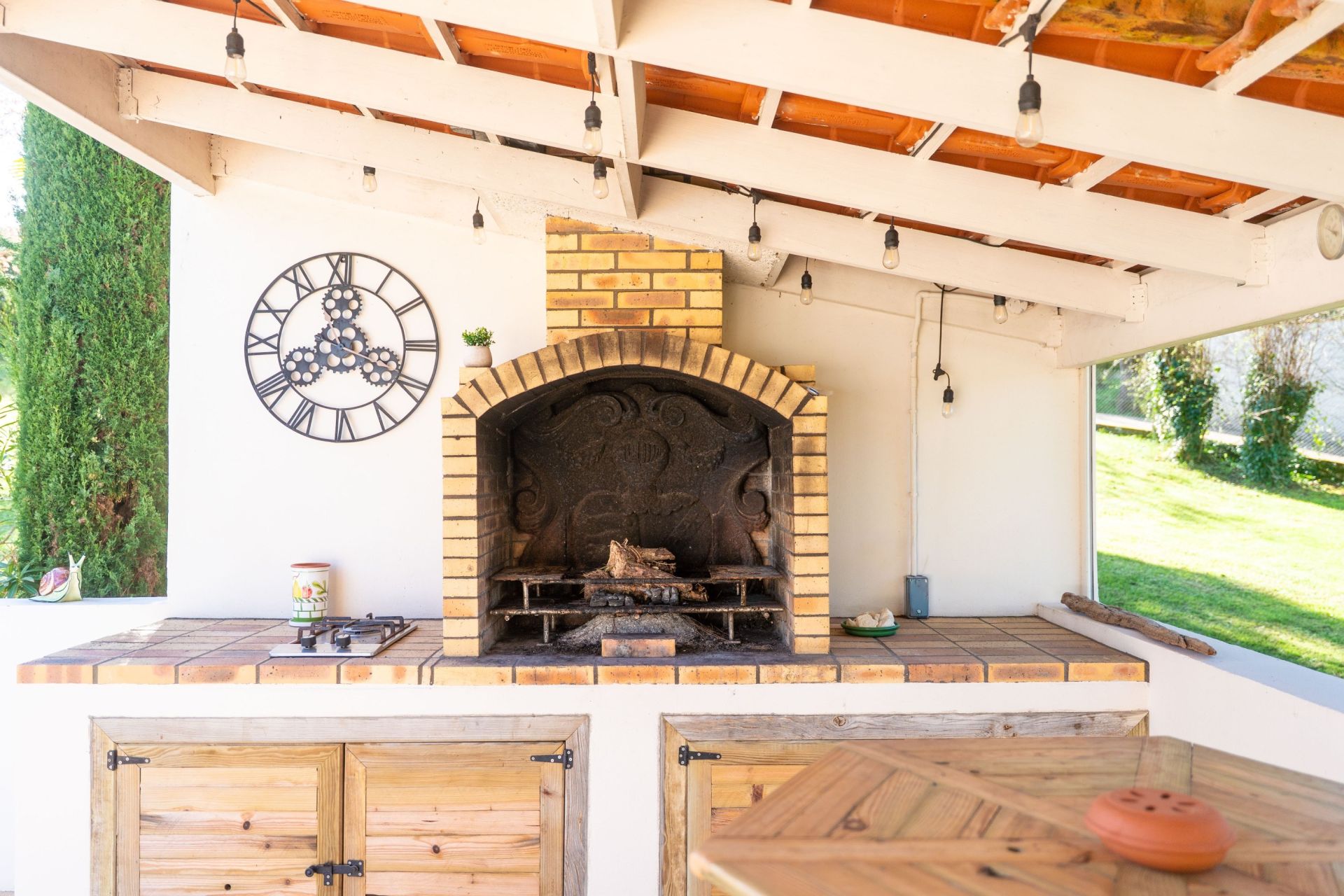 house 10 Rooms for sale on ST PALAIS SUR MER (17420)