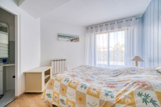 house 10 Rooms for sale on ST PALAIS SUR MER (17420)