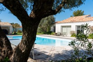 house 10 Rooms for sale on DOLUS D OLERON (17550)