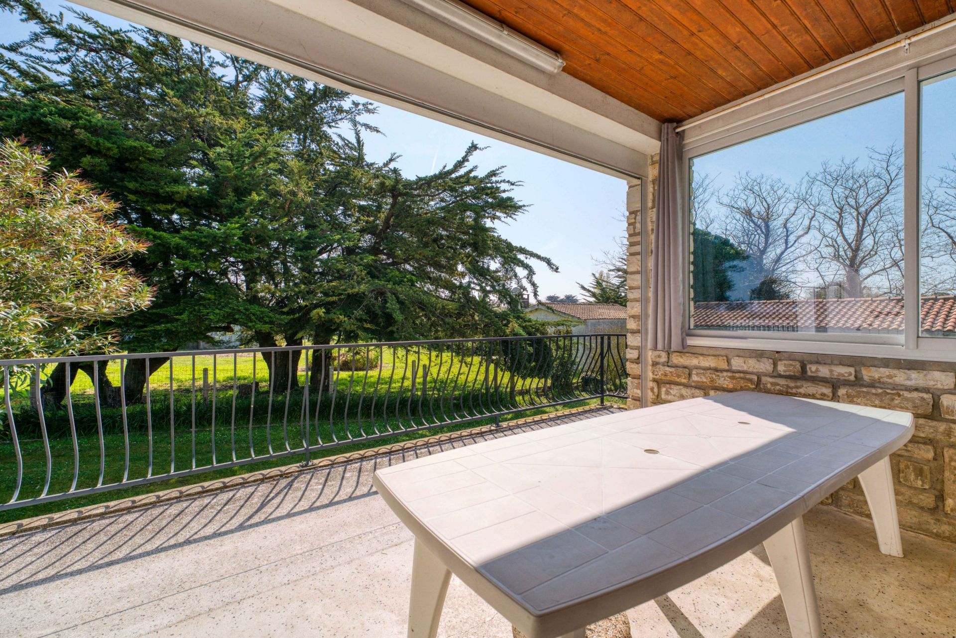 maison 10 Pièces en vente sur LA BREE LES BAINS (17840)