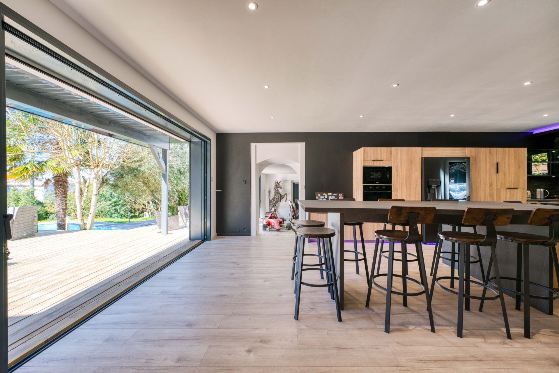 house 7 Rooms for sale on ST PALAIS SUR MER (17420)